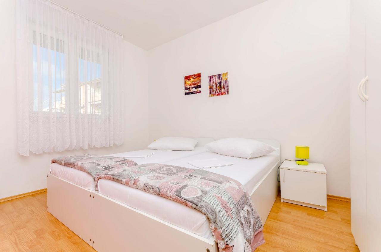 Apartments Mate Trogir Exterior photo