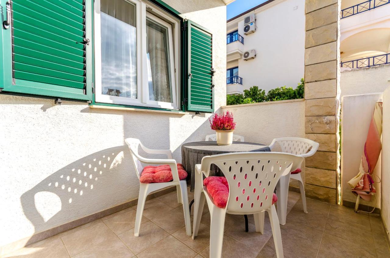 Apartments Mate Trogir Exterior photo